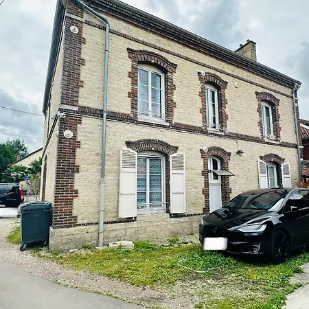 12 Proche Centre Avec Wifi Parking
