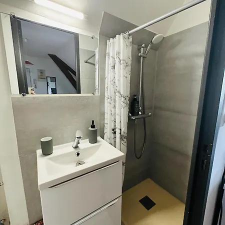 Appartamento 12 Proche Centre Avec Wifi Parking *