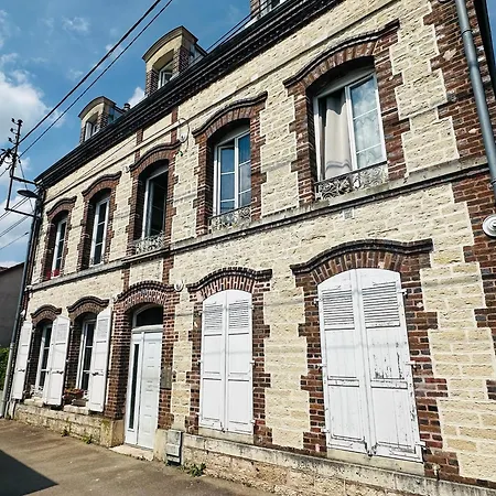 12 Proche Centre Avec Wifi Parking